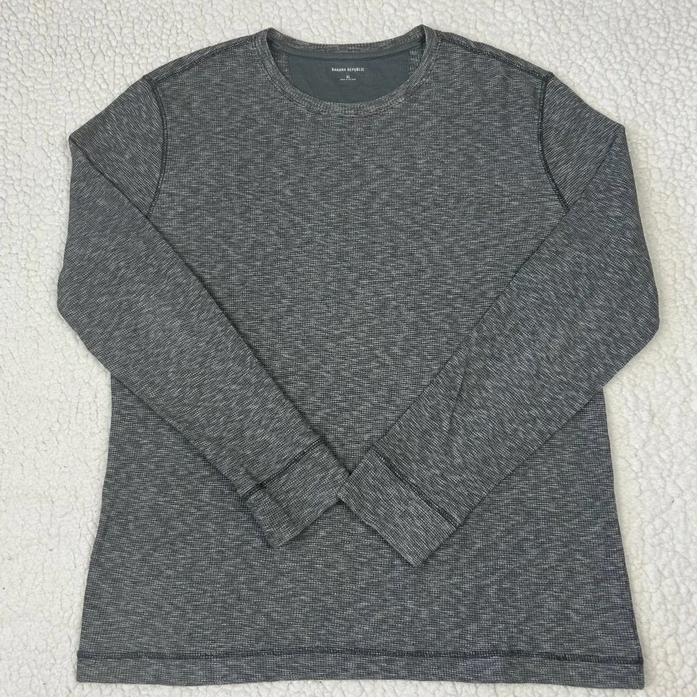 Banana Republic Thermal Shirt Men's XL Heather Gray Red Set of 2 Long Sleeve